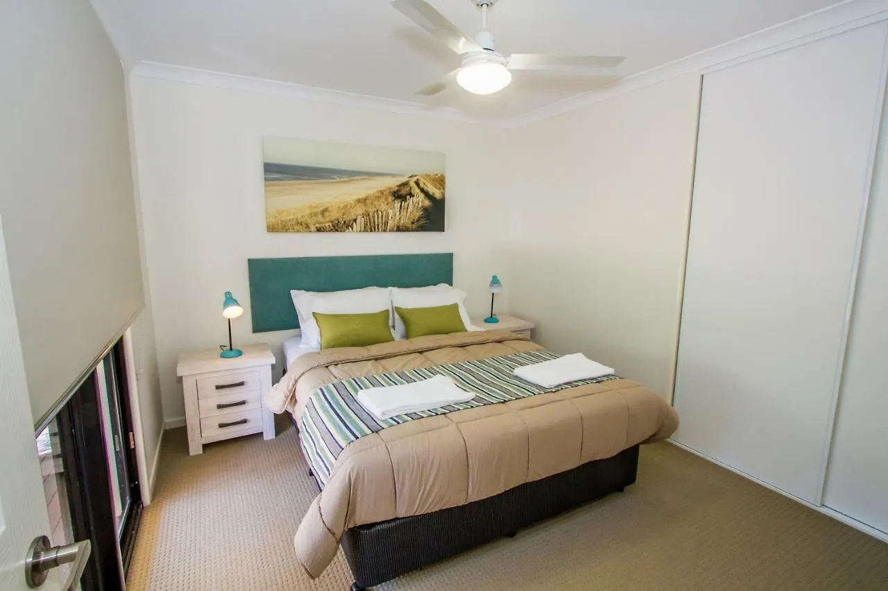 Holiday home Front Row On Jeffery Court Villa Agnes Water Australia